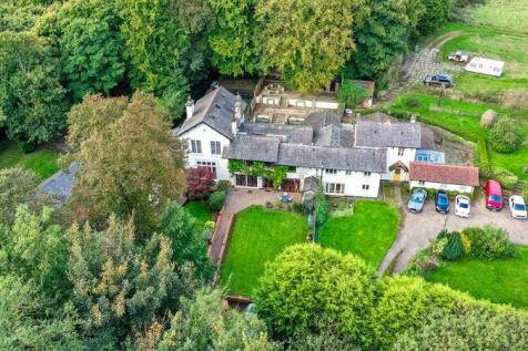 Trows Lane, Rochdale OL11 3 bed cottage for sale
