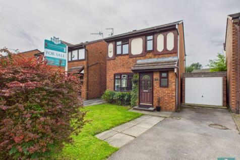 George Street, Oldham OL2 3 bed detached house for sale