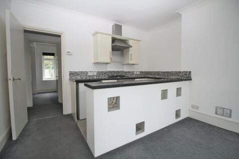 Old Shoreham Road, Brighton 2 bed apartment for sale