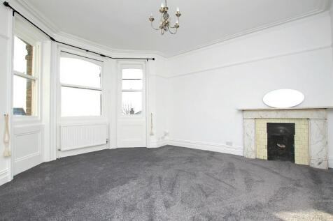 Cromwell Road, Hove 3 bed apartment for sale