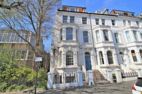 Tisbury Road, Hove 2 bed apartment for sale