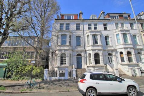 Tisbury Road, Hove 2 bed apartment for sale