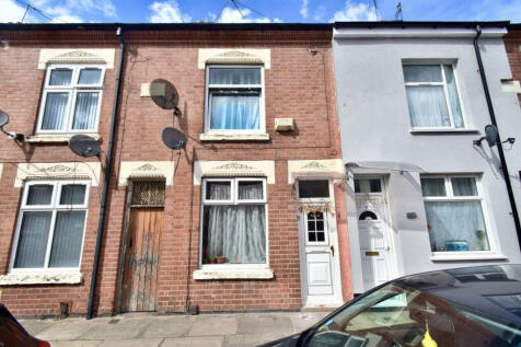 Wand Street, Off Melton Road... 3 bed terraced house for sale
