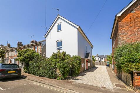 Cleveland Road, Chichester 3 bed house for sale