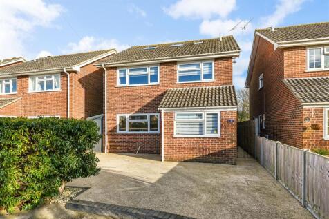 Rumbolds Close, Chichester 5 bed house for sale