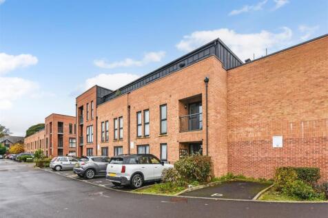 Liberator Place, Chichester 1 bed apartment for sale