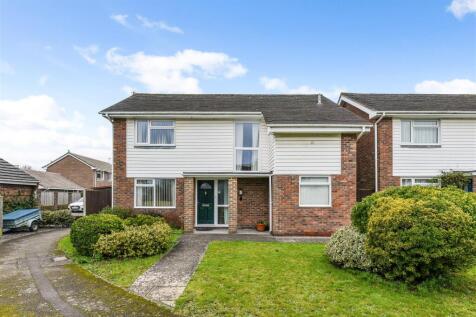Ferndale Road, Chichester 4 bed detached house for sale