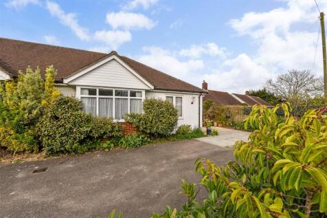 2 bedroom semi-detached bungalow for sale