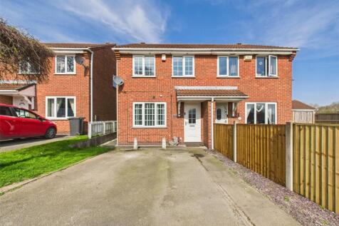 3 bedroom semi-detached house for sale