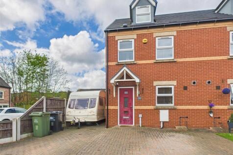 3 bedroom semi-detached house for sale