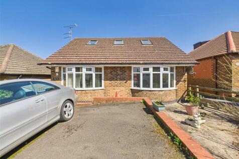4 bedroom bungalow for sale