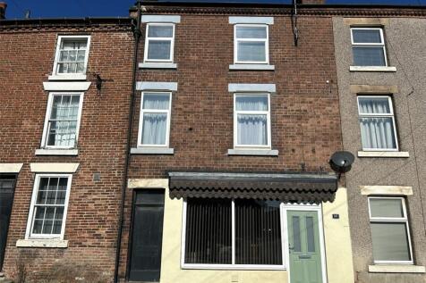 4 bedroom terraced house for sale