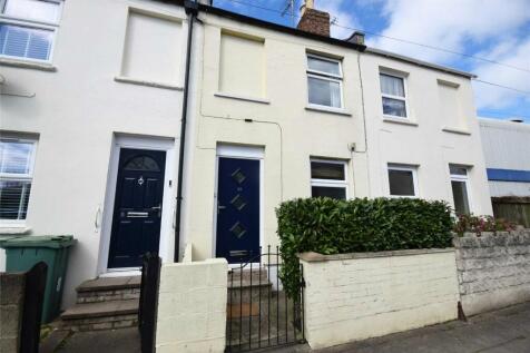 Russell Place, Cheltenham... 2 bed terraced house for sale