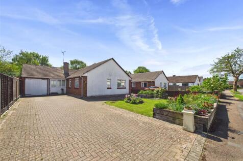 Yarnolds, Shurdington, Cheltenham... 3 bed bungalow for sale