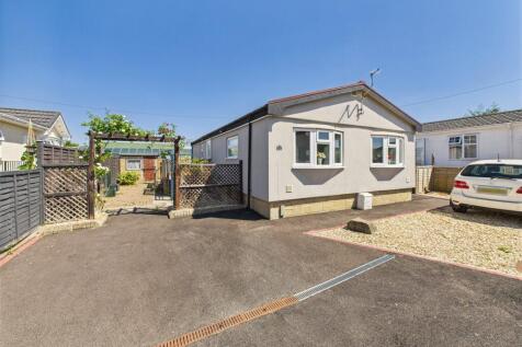 2 bedroom park home for sale