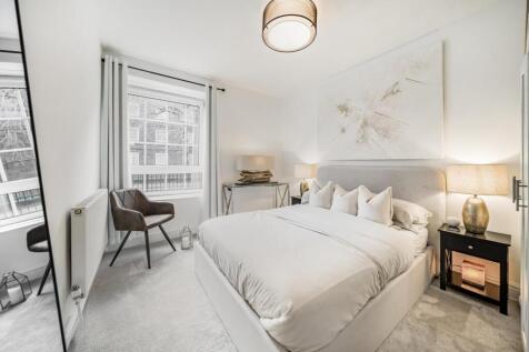 Stockwell Gardens Estate, Stockwell... 2 bed flat for sale