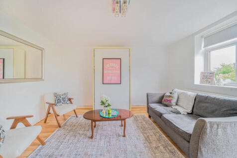 Eaton Rise, London 1 bed apartment for sale