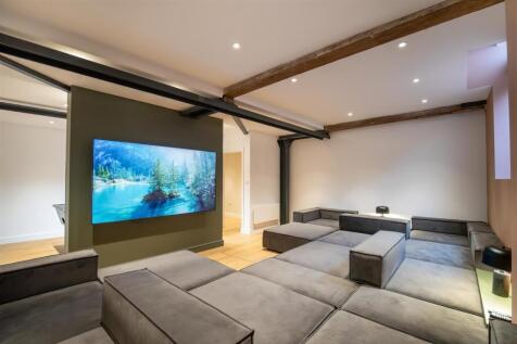 3 bedroom apartment for sale