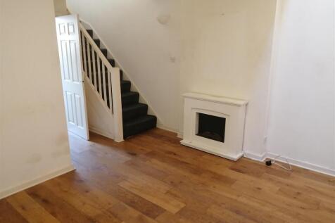 1 bedroom semi-detached house for sale