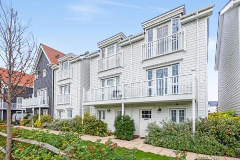 Green Park,  Berkshire,  RG2 4 bed semi