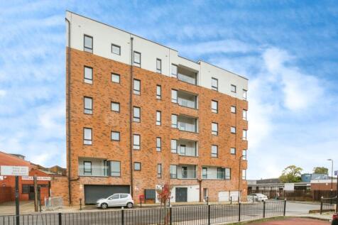 1 bedroom flat for sale