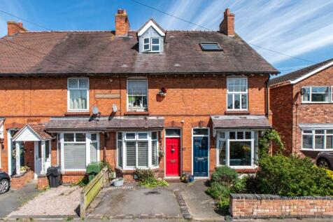 3 bedroom terraced house for sale