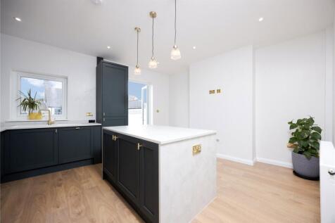 Clarence Road, Torpoint PL11 3 bed terraced house for sale