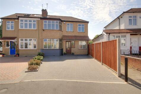 5 bedroom semi-detached house for sale