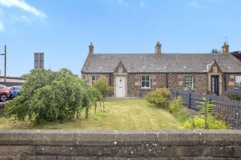 3 bedroom semi-detached bungalow for sale