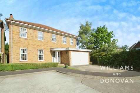 5 bedroom detached house for sale