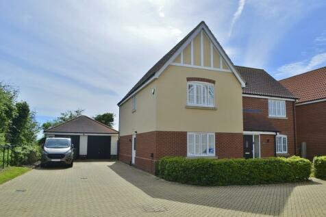 5 bedroom detached house for sale