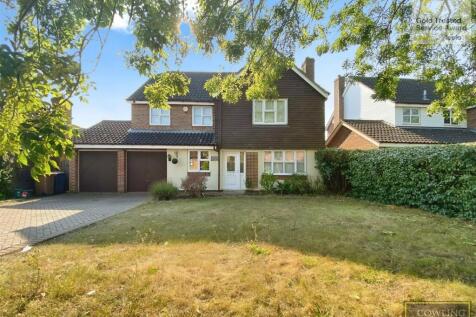 The Spinnaker, South Woodham Ferrers... 5 bed detached house for sale