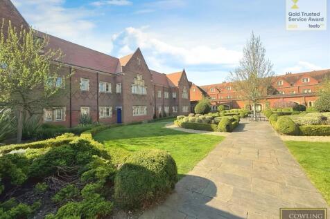 Brunswick Court, The Galleries... 3 bed apartment for sale