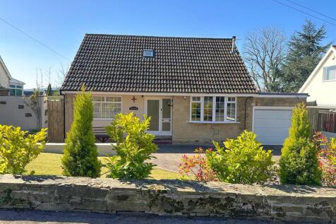 4 bedroom detached bungalow for sale