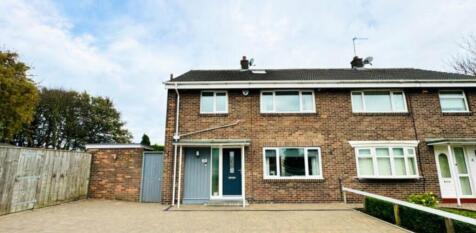 3 bedroom semi-detached house for sale