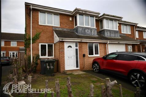 3 bedroom semi-detached house for sale