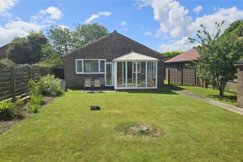2 bedroom bungalow for sale