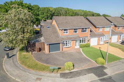 Binley Close, Solihull B90 4 bed link detached house for sale