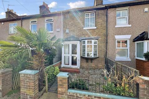 Hartford Road, Bexley, DA5 2 bed terraced house for sale
