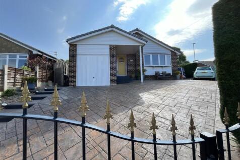 3 bedroom detached bungalow for sale