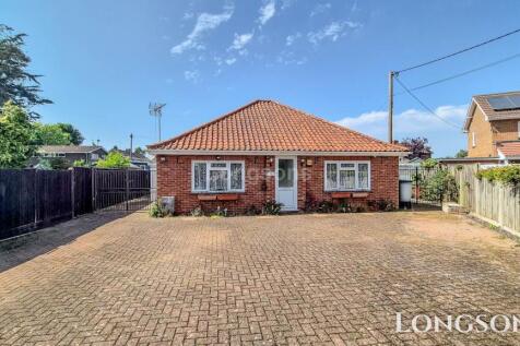 3 bedroom detached bungalow for sale