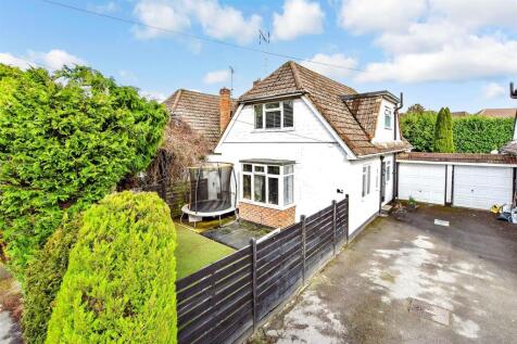 3 bedroom chalet for sale