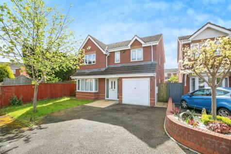 4 bedroom detached house for sale