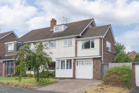 Blythesway, Alvechurch, B48 7NA 5 bed semi