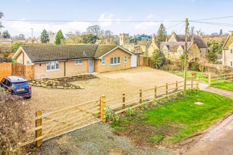 3 bedroom detached bungalow for sale