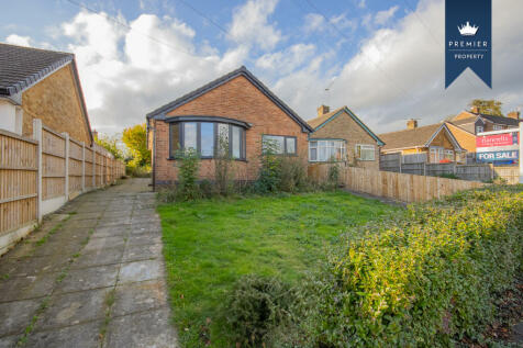 2 bedroom detached bungalow for sale