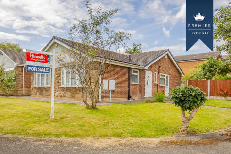 3 bedroom detached bungalow for sale