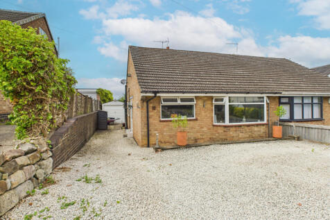 2 bedroom semi-detached bungalow for sale