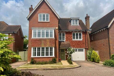 Lillywhite Road, Chichester 5 bed detached house for sale