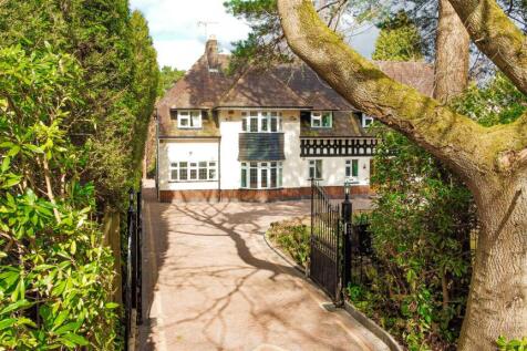 5 bedroom detached house for sale